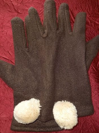 Paire de gants marron