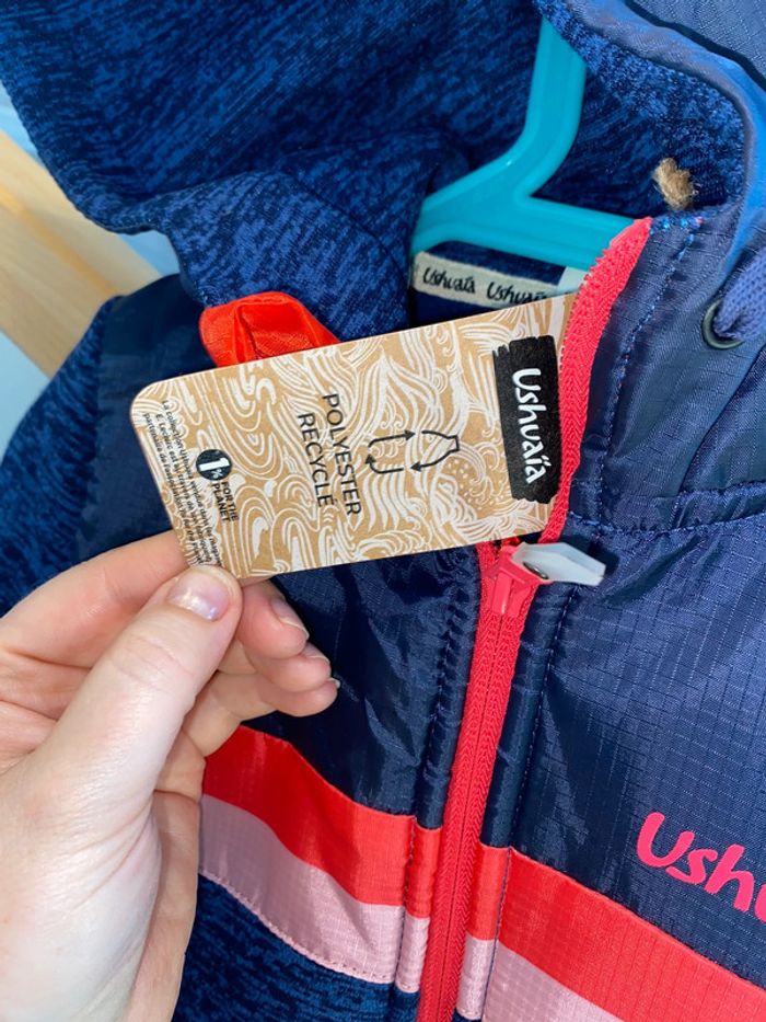 Veste polaire 10 ans Ushuaia neuve - photo numéro 2