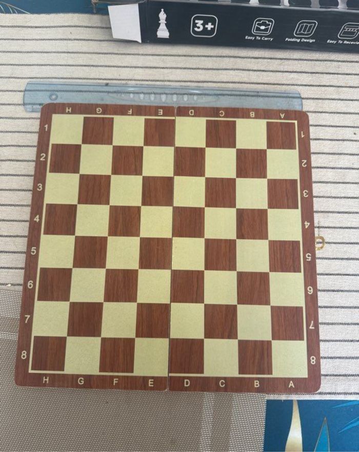 Jeu d’échecs magnétique en bois — Complet, neuf - photo numéro 3