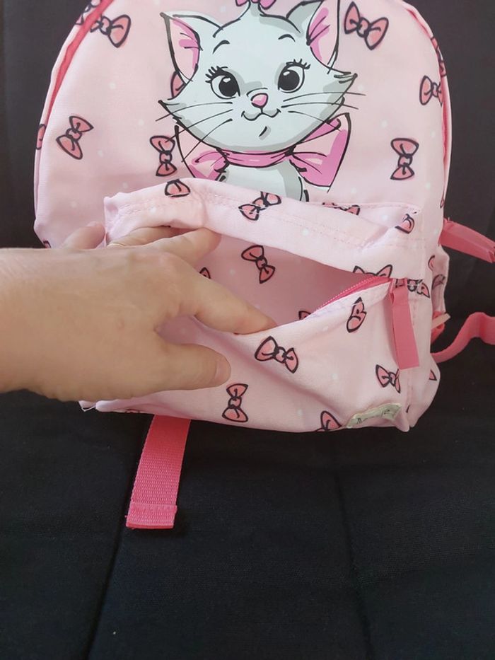 Sac à dos - cartable maternelle Disney - photo numéro 2