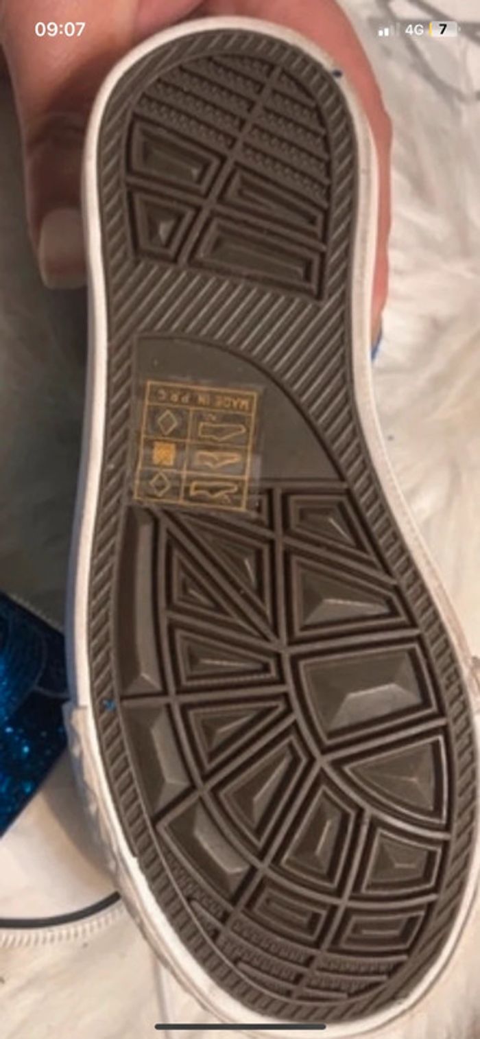 Chaussures habillées / baskets habillées / chaussures de fêtes . Enfant Pointure 25 - photo numéro 8