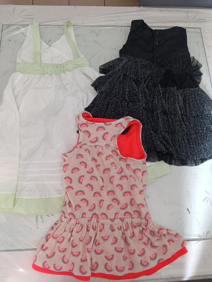 Lot de 3 robes été 2-4 ans Kiabi la halle - photo numéro 2
