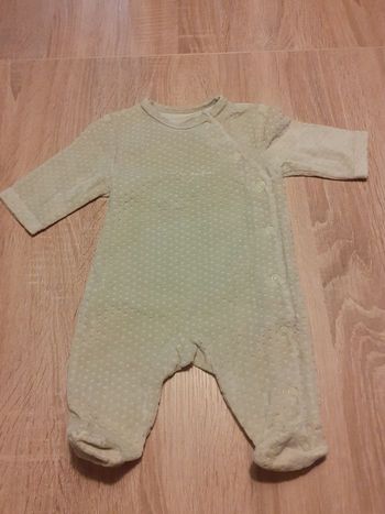 Pyjama taille 1 mois