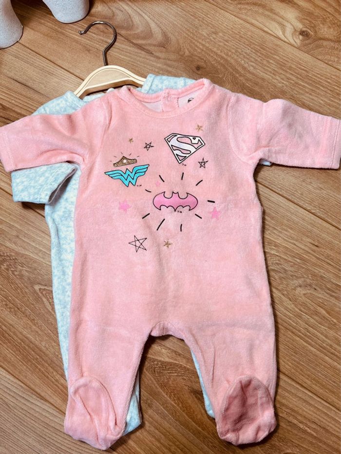 Taille 3 mois lot de 2 pyjamas velours fille Disney rose gris * super héros * 🎀 - photo numéro 3