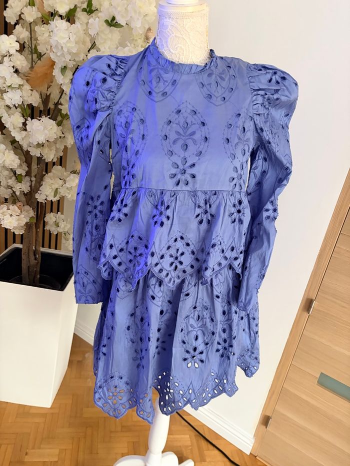 Robe Zara neuve chic taille M - photo numéro 2