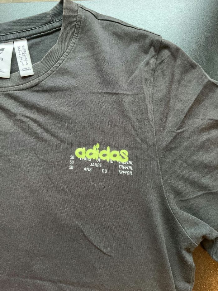 Tee-shirt noir imprimé dos et poitrine Adidas - photo numéro 3