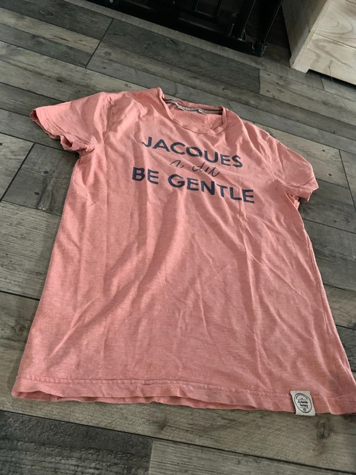 TEE shirt