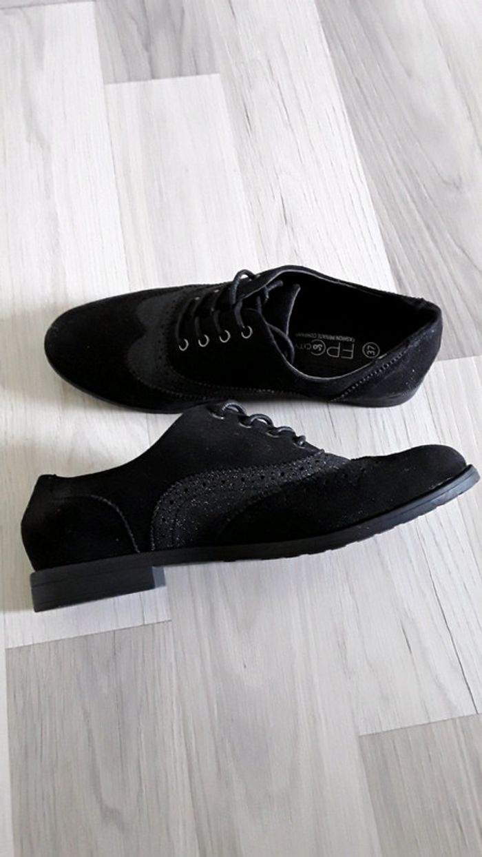 Chaussures derbies neuves - photo numéro 2