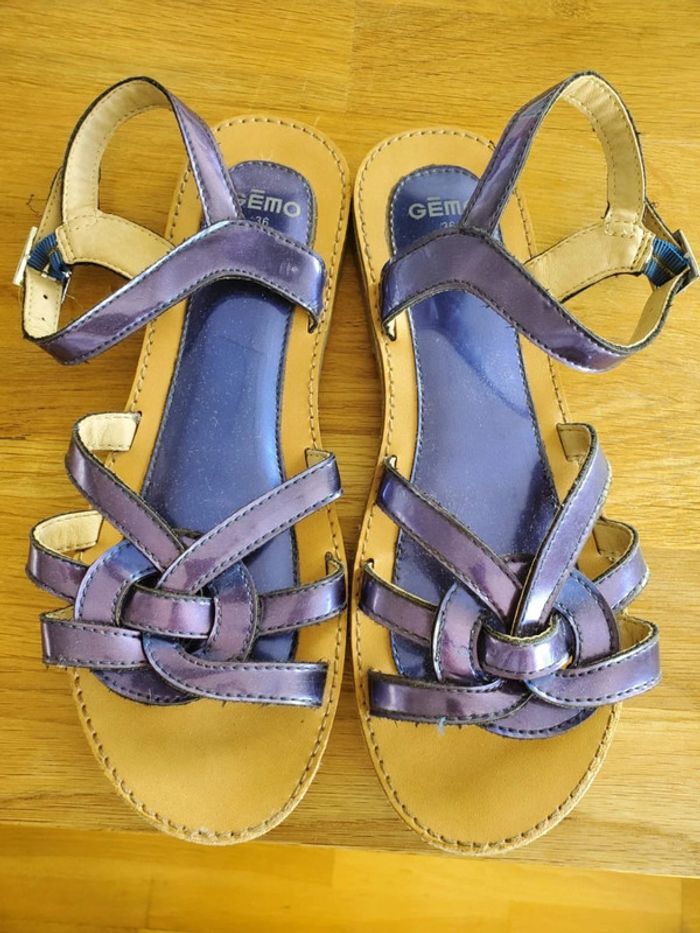 Sandales 36 Gemo violet metallisé