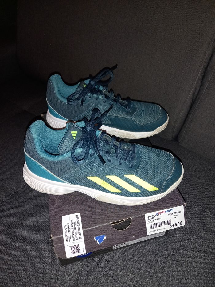 Baskets Adidas Courtflash 38 - photo numéro 2