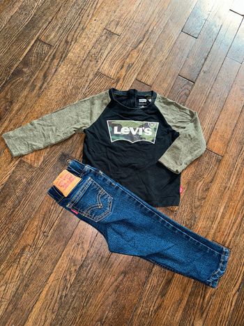 ensemble levi's 9 mois