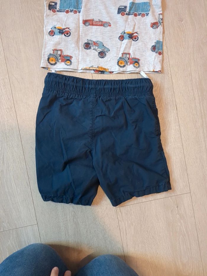 Ensemble t-shirt et short 3 ans - photo numéro 5