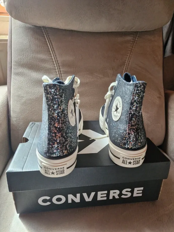 Baskets Converse Modèle Chuck Taylor All Star Lift Platform Glitter Couleur Noir - photo numéro 6