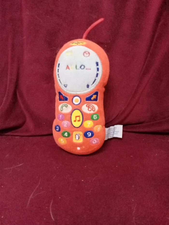Peluche téléphone