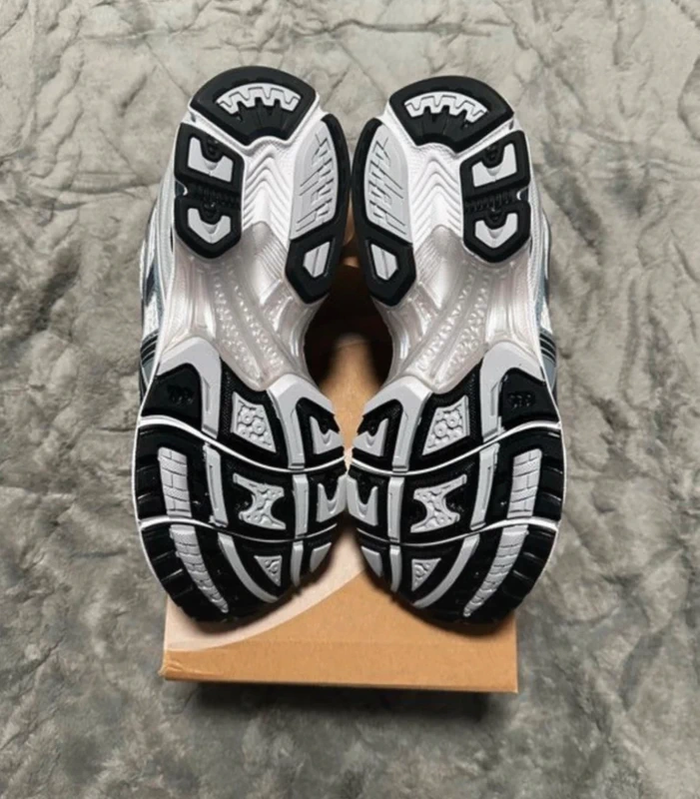 Asics Gel-Kayano 14 Bleu 43.5 - photo numéro 5