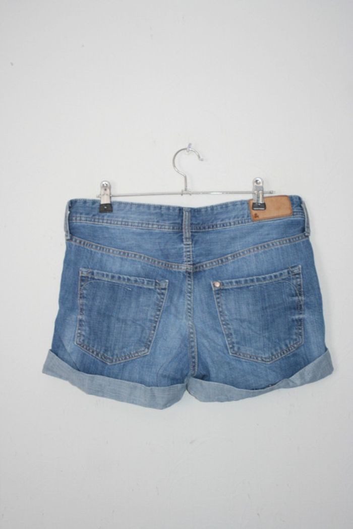 Short en jeans H&M taille 36 - photo numéro 3