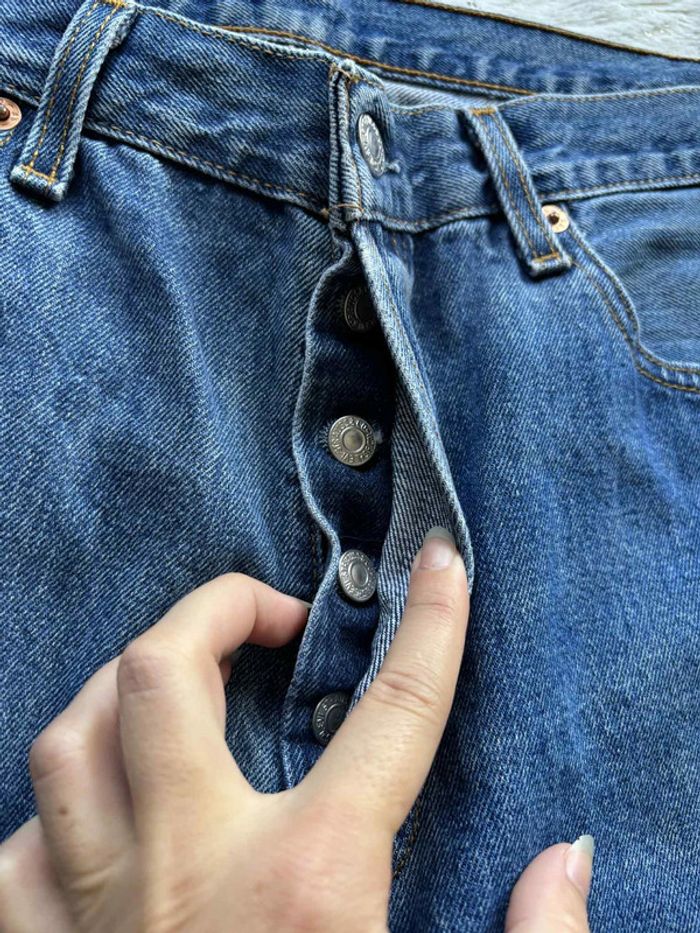 Jean Levi’s 501 Homme Bleu coupe droite relaxed ample taille W31 40/42 M/L état impeccable - photo numéro 8