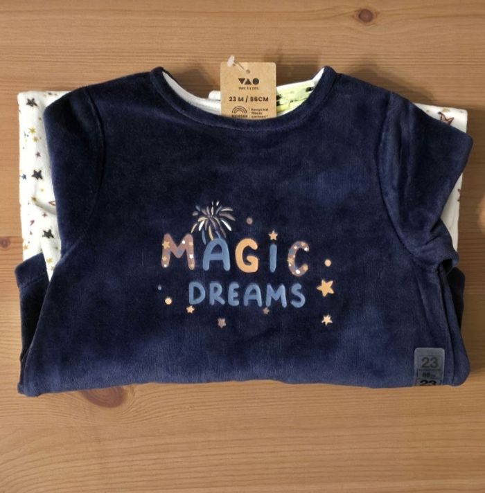 (Neuf non porté) pyjama doux et chaud 23mois garçon