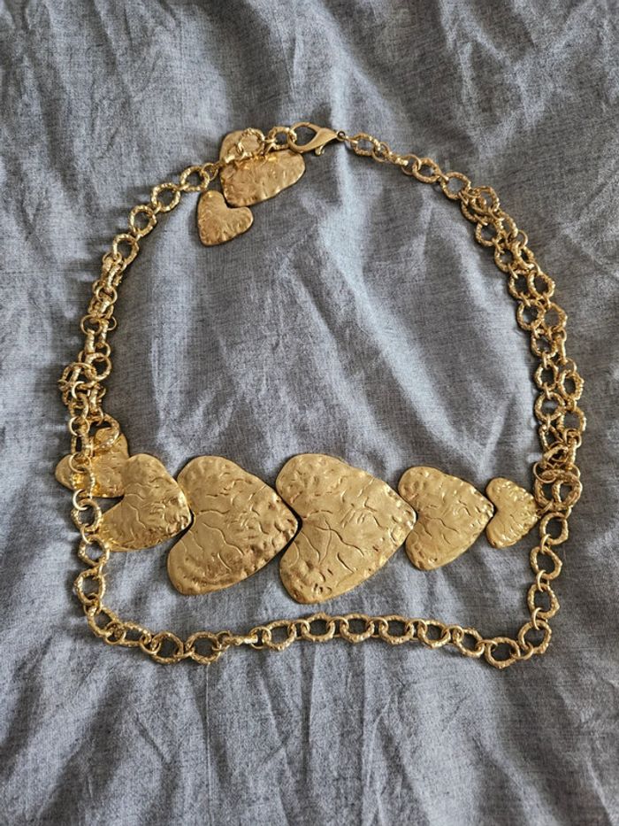 Sublime ceinture chaine dorée à cœurs Zara - photo numéro 3