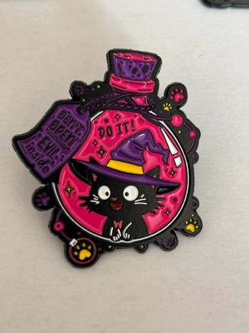 Pins Potion de chaos en format mini.
