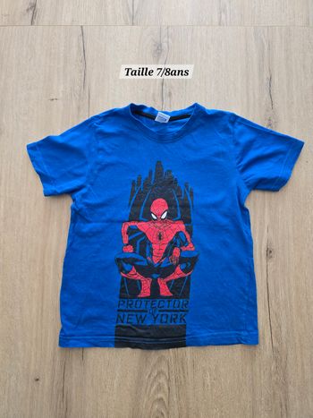 Tee-shirt manches courtes - Taille 7/8ans - Marvel