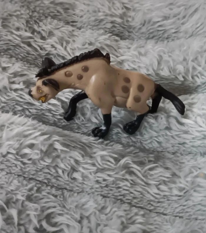 Figurine shenzy le roi lion disney nestle - photo numéro 3