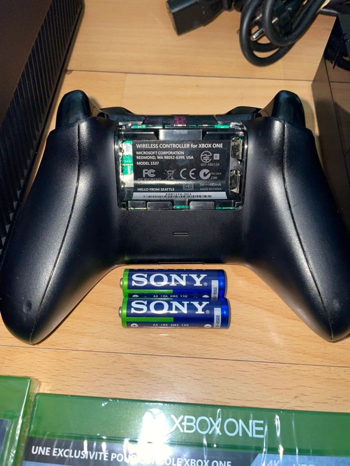 Console Xbox One - Edition Day One 2013 Kinect Loose Noire PAL Microsoft + 3jeux - photo numéro 7