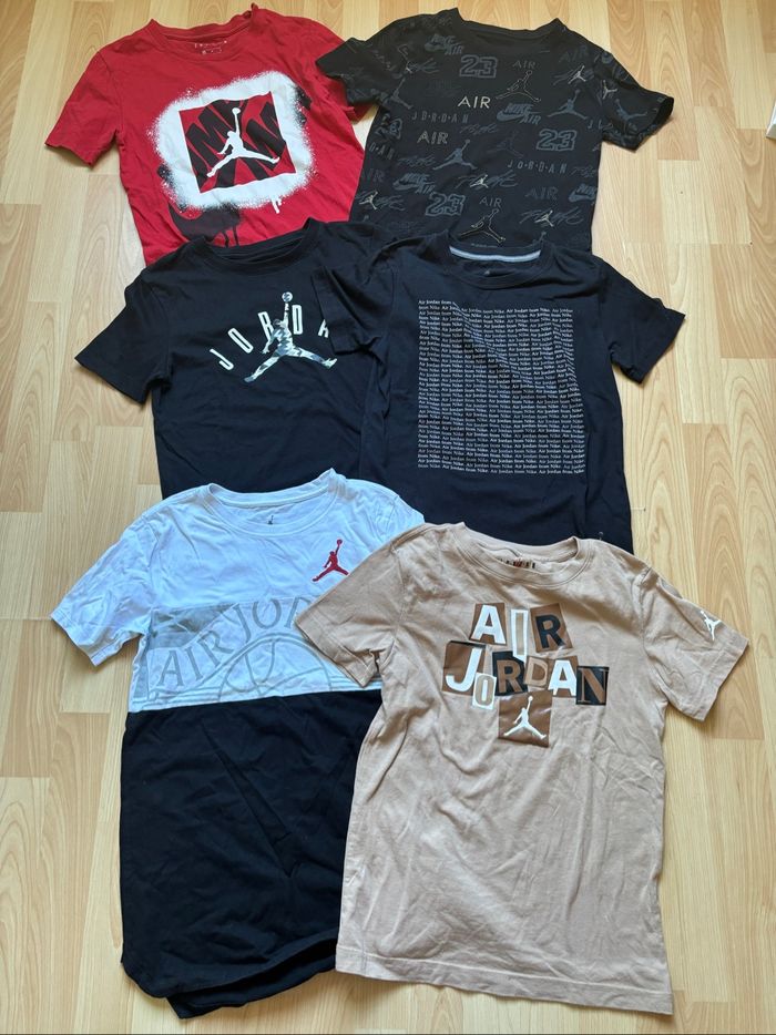 Lot tee-shirts