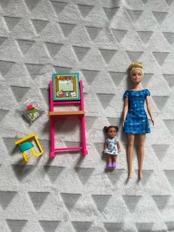Barbie maîtresse