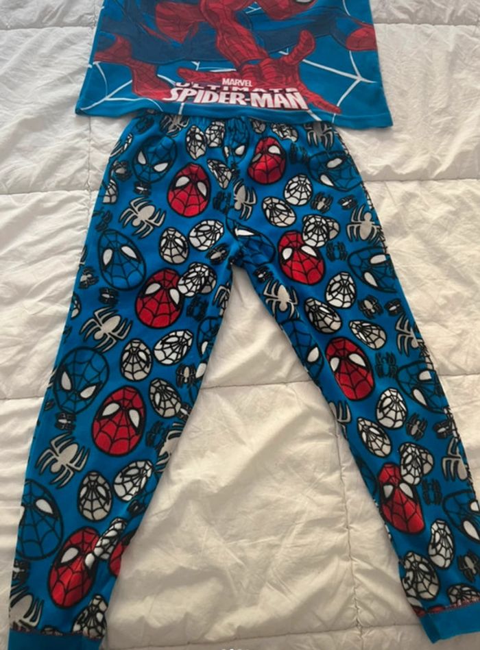 ensemble pyjama Spiderman - photo numéro 9