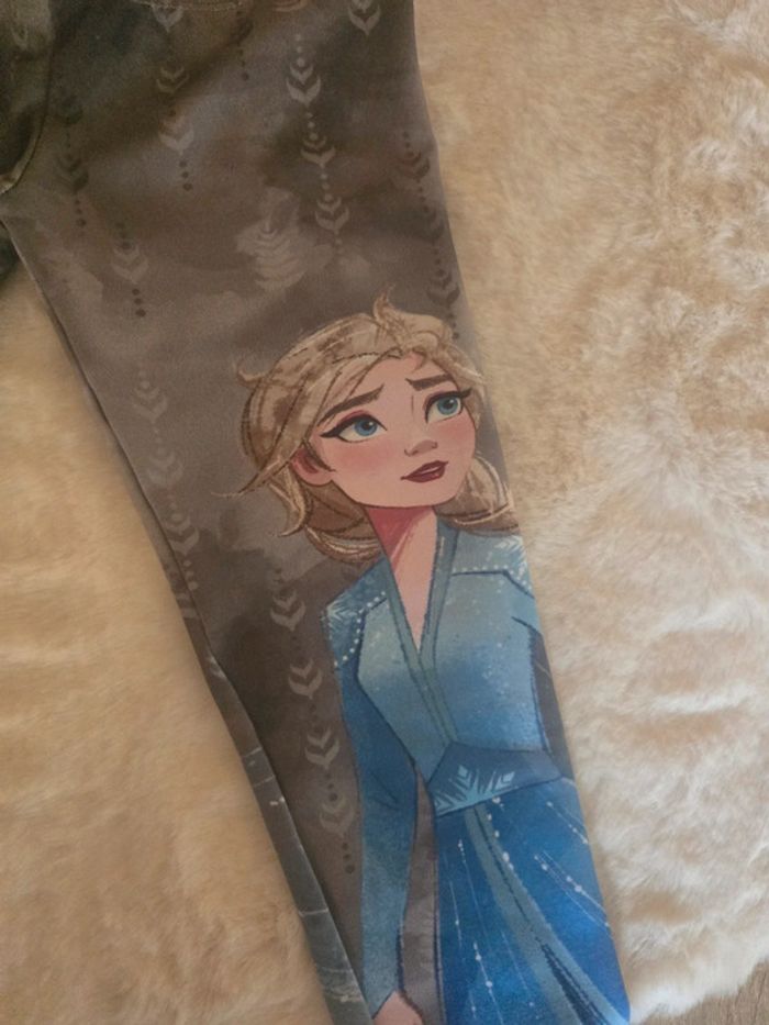Ensemble frozen la reine de neige 2 taille 2 ans - photo numéro 2
