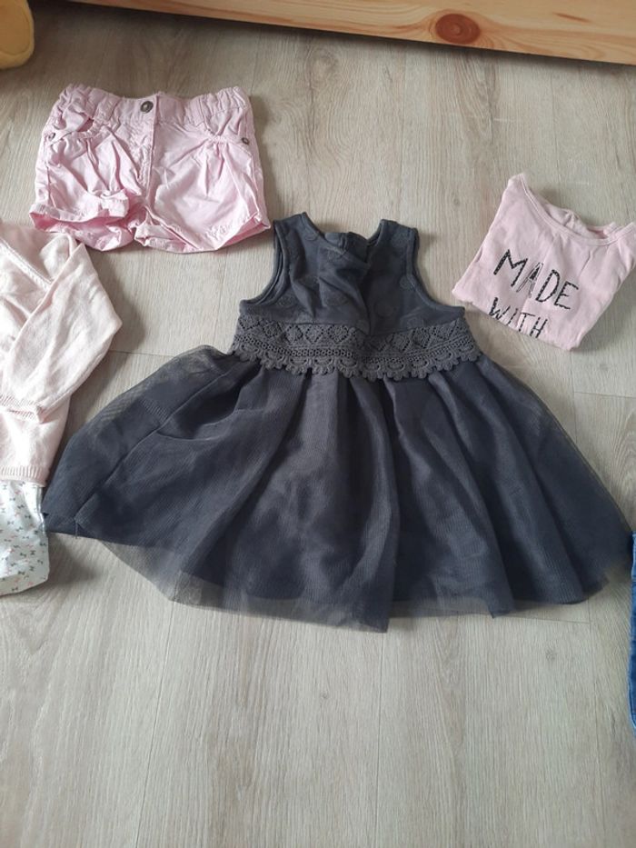 Lot de robes de marques diverses 9 mois neuves - photo numéro 12