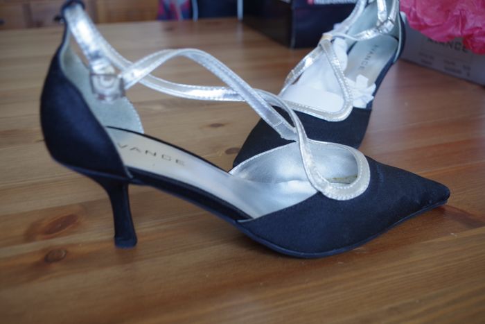 Avance – Escarpins à brides T. 39 - photo numéro 4
