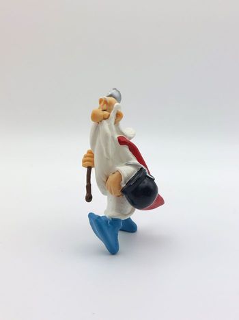 Petite figurine druide Panoramix Plastoy collection vintage 1997 6,5 cm Astérix et Obélix