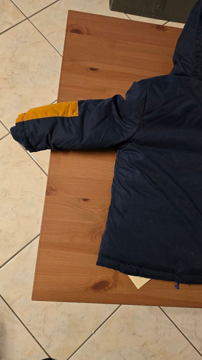 NEUF  (non porté)🏷 🥰🤩💙superbe parka chaud 23 mois garçon 💙😍🤩 - photo numéro 10