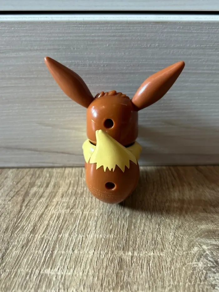 Figurine Évoli / Pokémon / McDonald’s Happy Meal 2013 / Très bon état - photo numéro 2