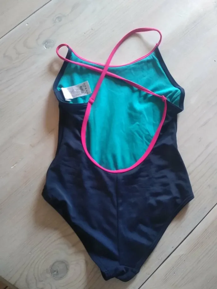 Maillot de bain Fille Decathlon - photo numéro 2