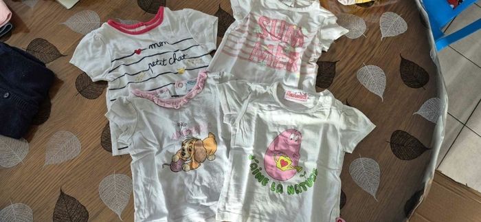 Lot de Tee-shirt et pantalon