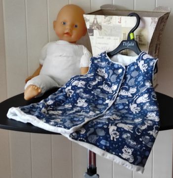 🧥 Gilet sans manche réversible mixte – 4 ans – fait main