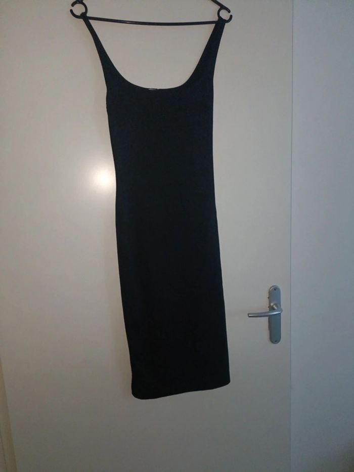 Petite robe noire Zara S