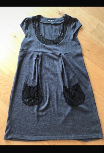 Robe gris chiné avec col et poches en strass Cherry taille 2