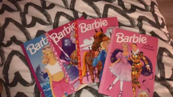 barbie et les dauphins, l’équitation , le cirque le bal