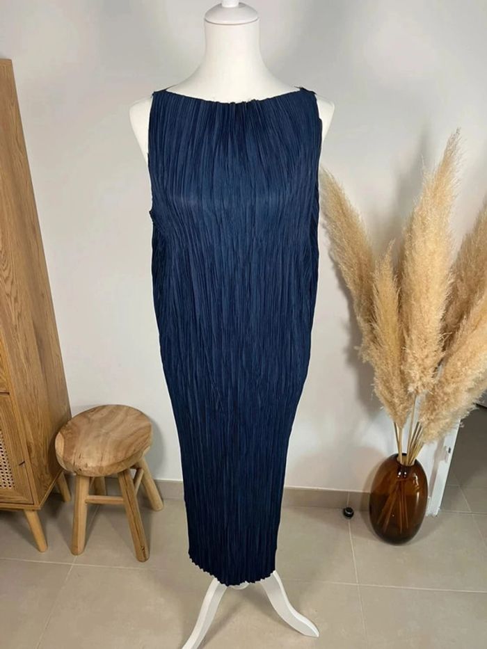 Robe midi bleu marine crêpée H&M