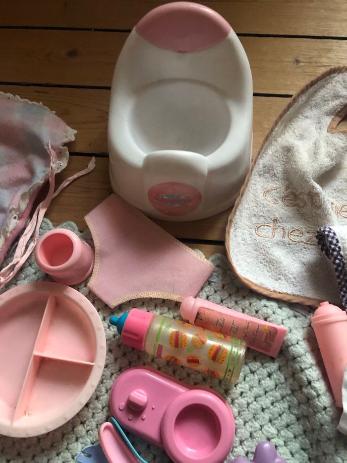 Lot accessoires poupon - photo numéro 8
