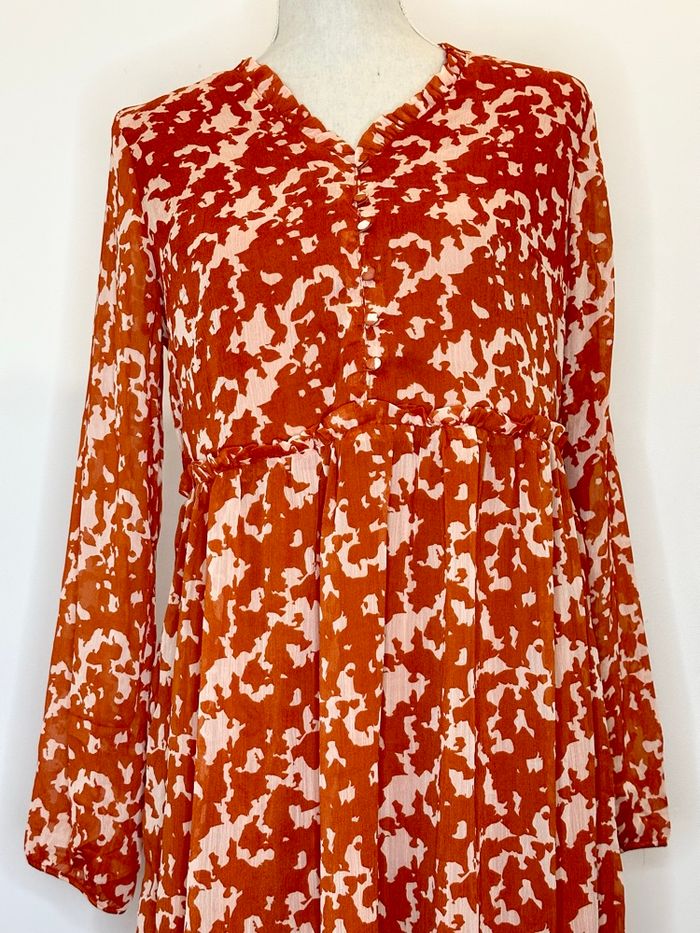 Robe à manches longues volantes - photo numéro 3