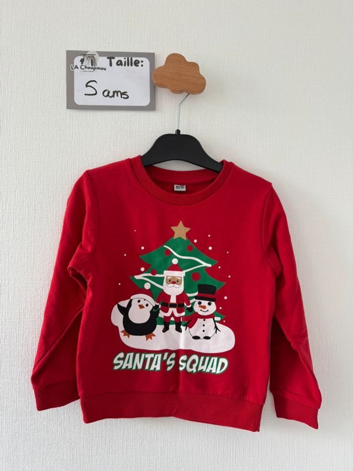 Pull de Noël - taille 5 ans 🌼