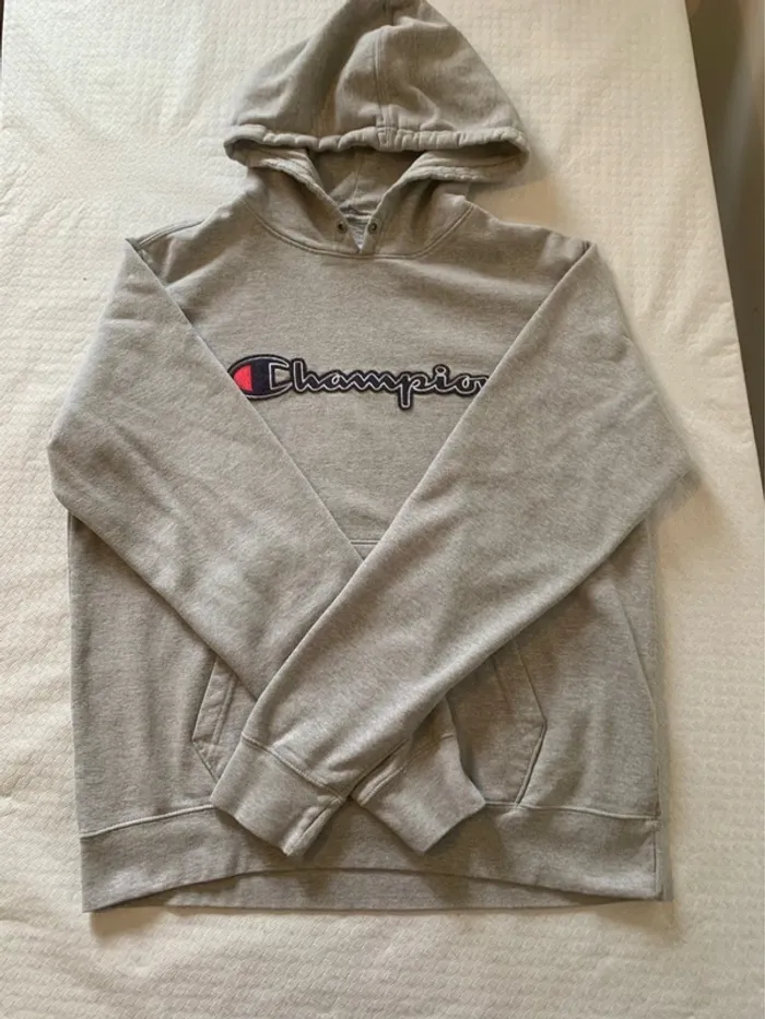 Sweat à capuche Champion Gris - Un classique indémodable - photo numéro 4