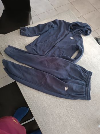 Ensemble jogging Nike garçon 10 ans