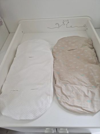 2 housses matelas nacelle Vertbaudet