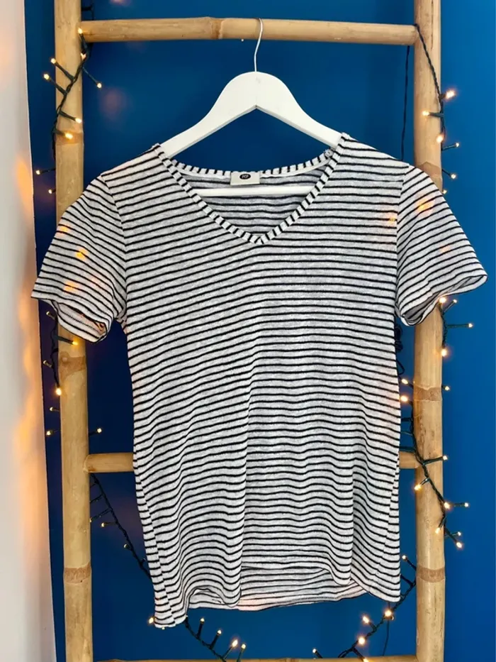 🌟 Tee-shirt rayé femme - taille S